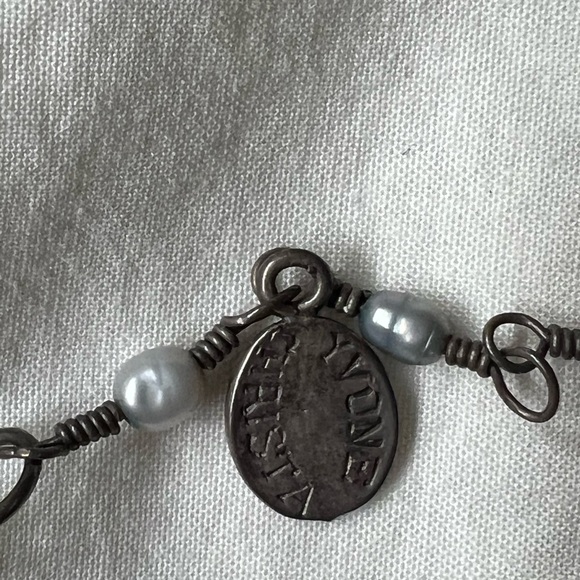 Silver Chocker with Crystal - Picture 4 of 4